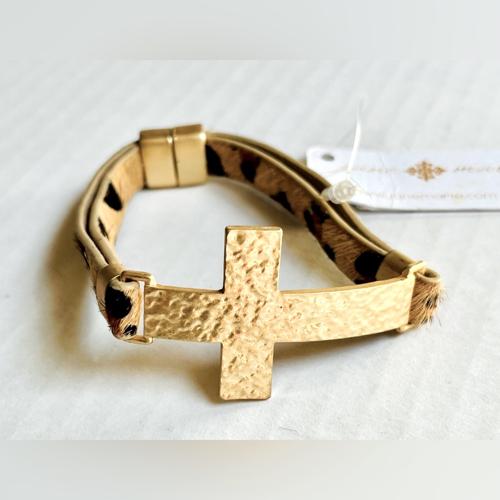 Jane Marie animal print cross bracelet NWT